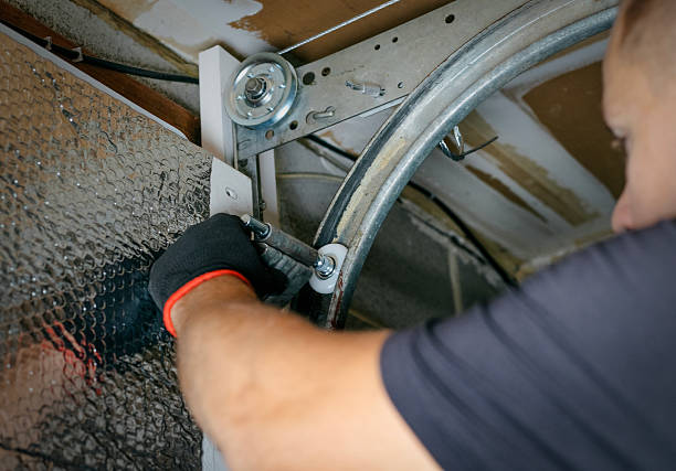 Affordable Garage Door solutions in Freeport, IL